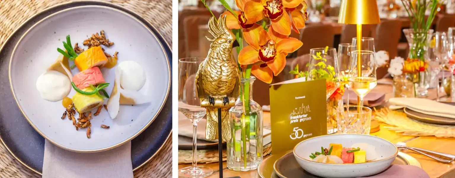 Ein Gourmetgericht auf dem Teller und ein elegant gedeckter Tisch mit Blumen, Gläsern und einer goldenen Hahnfigur.