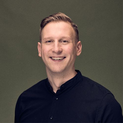 Mitarbeiter Dominik Land, Projektleitung