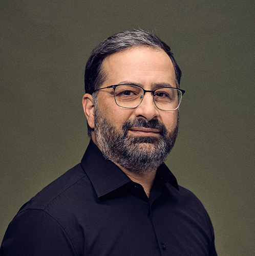 Mitarbeiter Twarna Hussein, Spülkraft