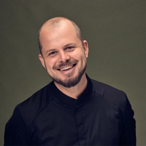 Mitarbeiter Julian Wahn, Patissier